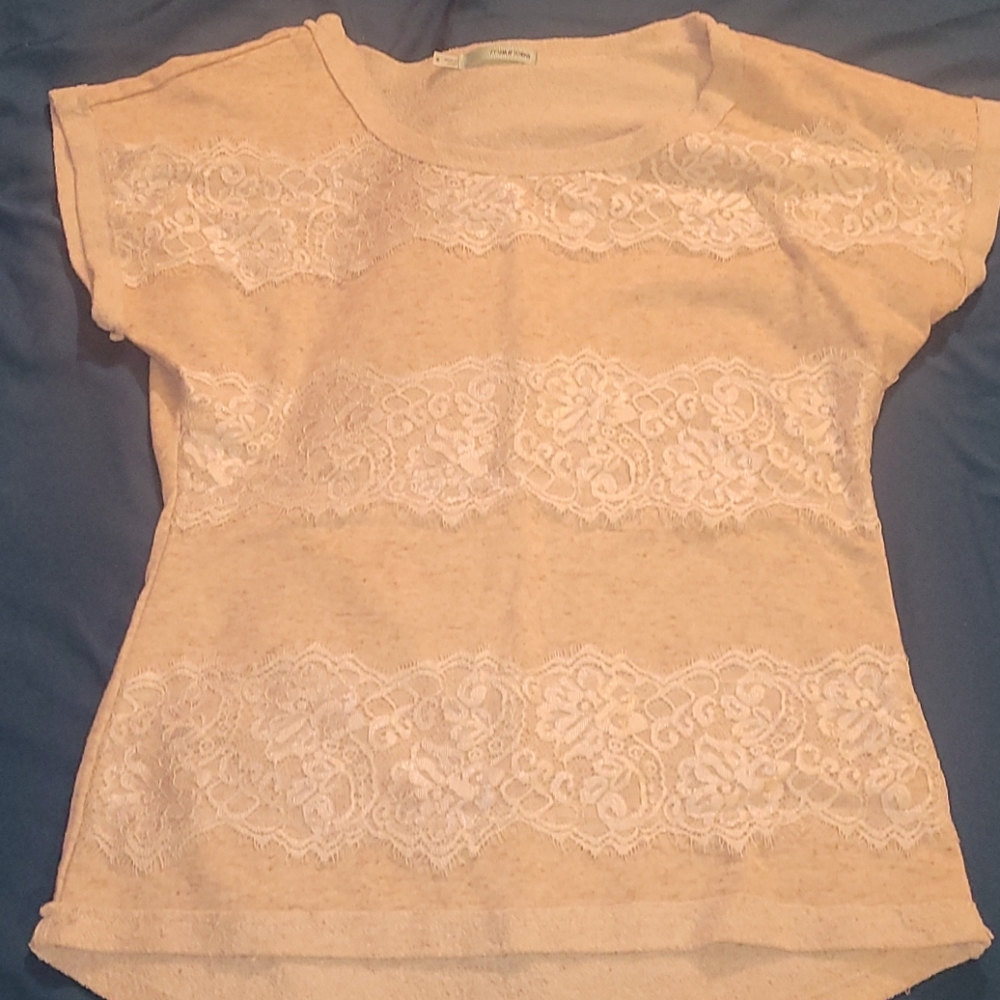 Maurices shirt